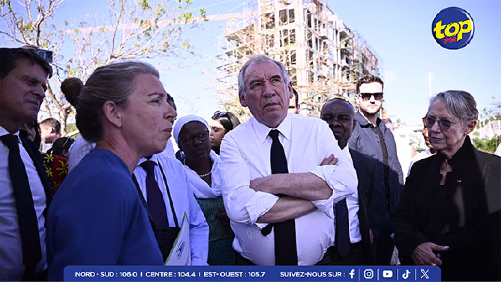 À Mayotte : Reconstruire en deux ans, "c'est un objectif qu'il faut se fixer", soutient François Bayrou