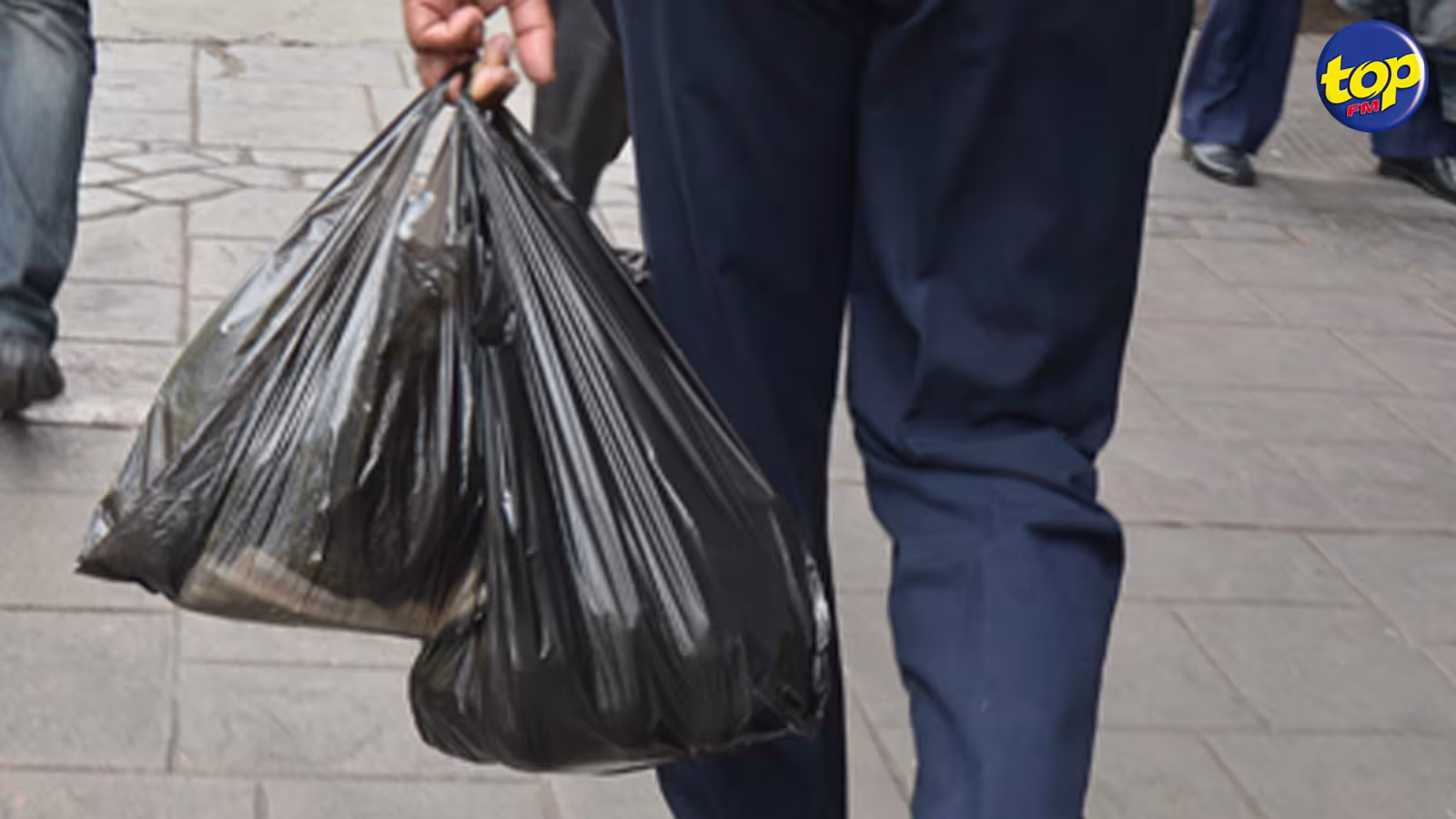 Environnement : les mesures concernant l’interdiction des sacs en plastique entrent en vigueur aujourd’hui