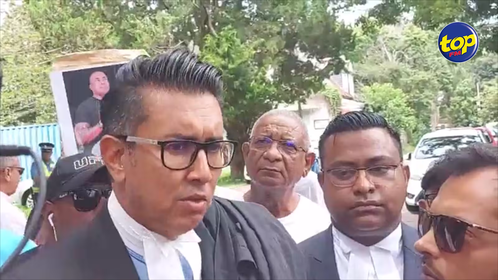 Affaire Bruneau Laurette : « La police a montré qu’il n’y a aucun élément justifiant que mon client ne soit pas libéré sous caution », affirme Shakeel Mohamed