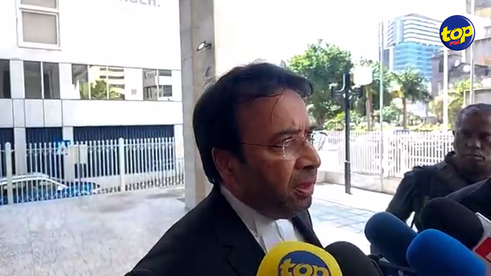 Ruling de la magistrate Seebaluck : « Cela vient mettre fin à toute polémique entre là où s’arrête le rôle du CP et là où commence le rôle du DPP », affirme Me Satyajit Boolell
