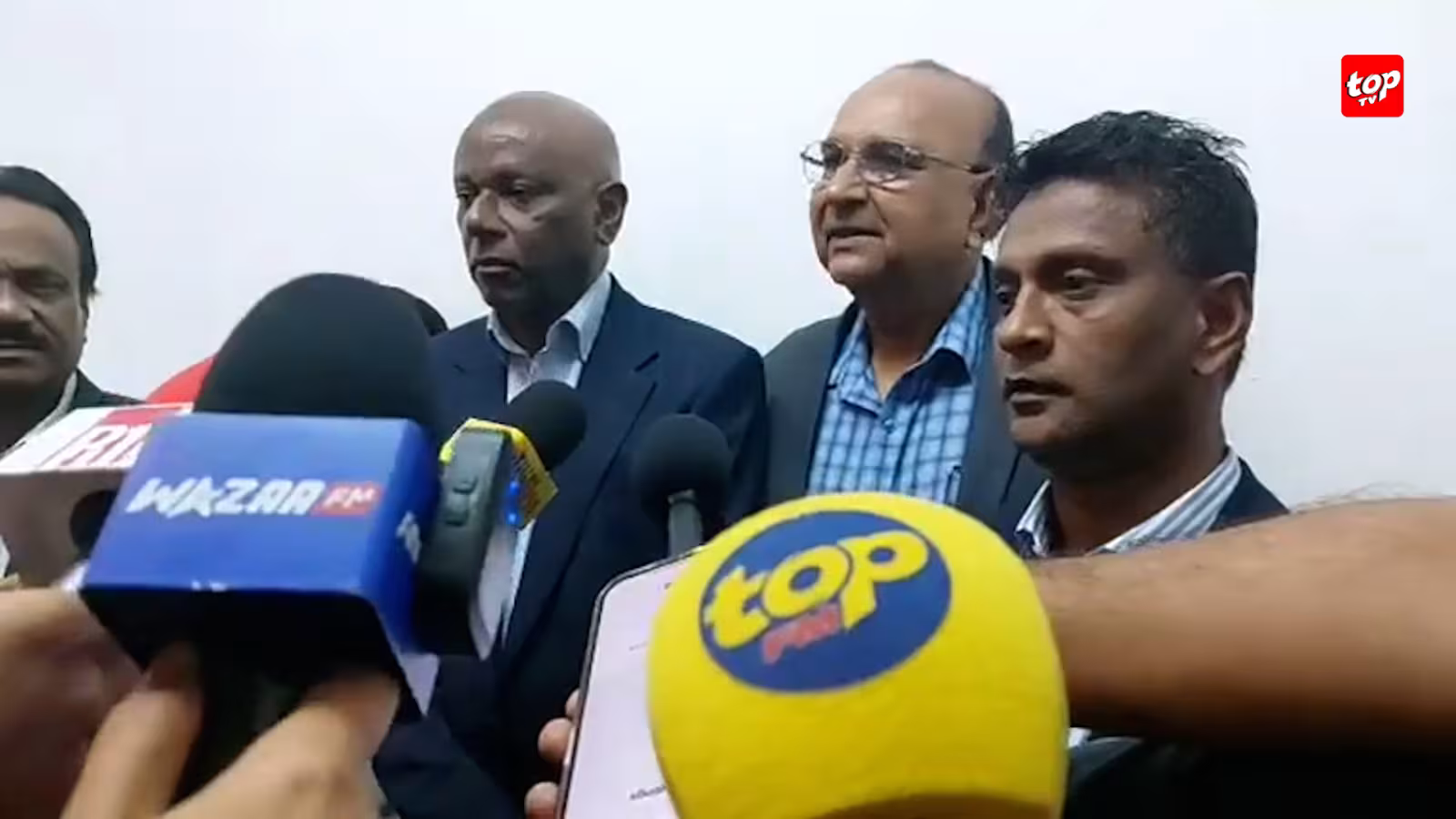 Élections générales : l’alliance Lepep complète les procédures d’enregistrement ce vendredi matin