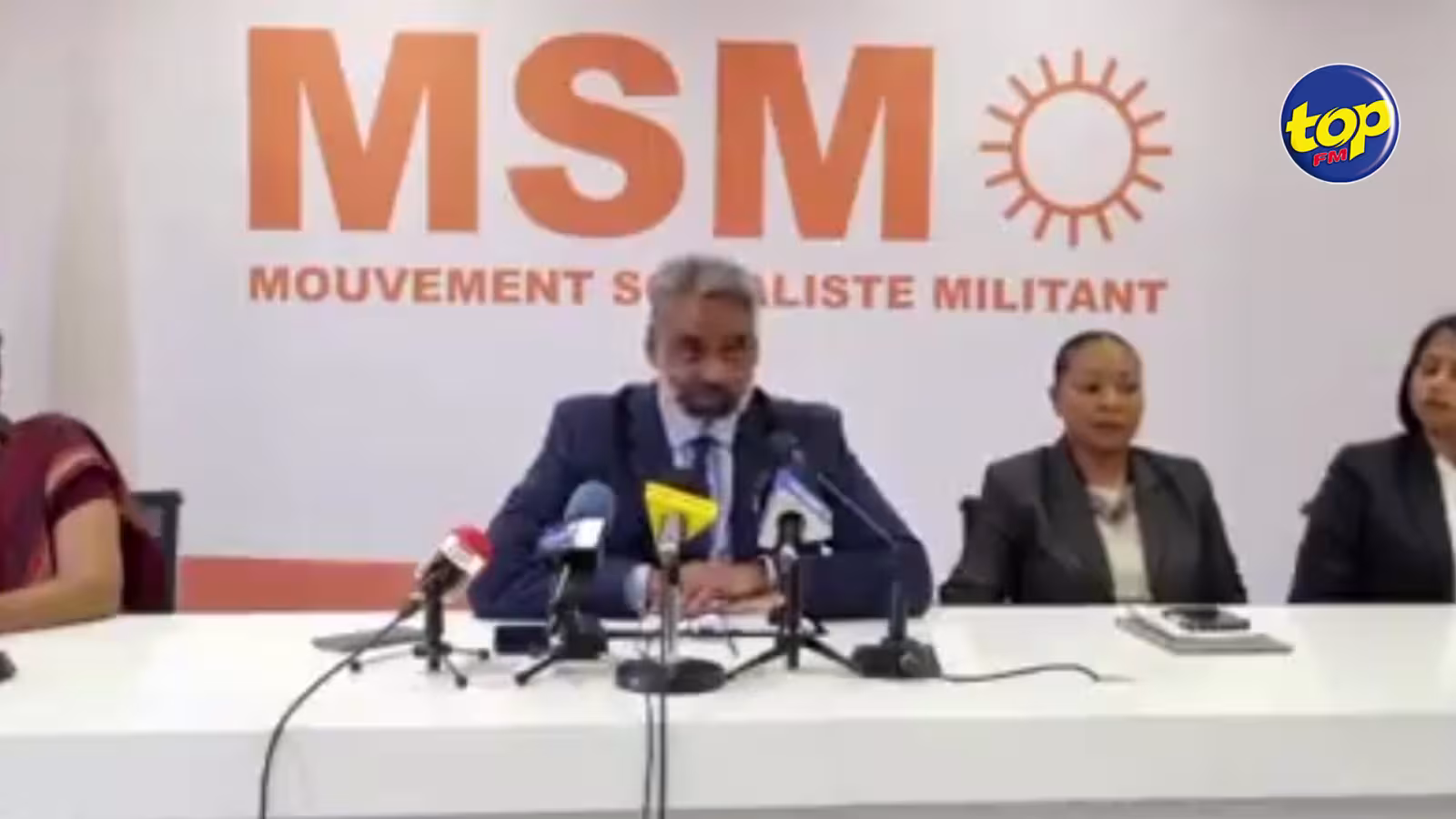 Politique : Se dirige-t-on vers les élections municipales en 2023 ?