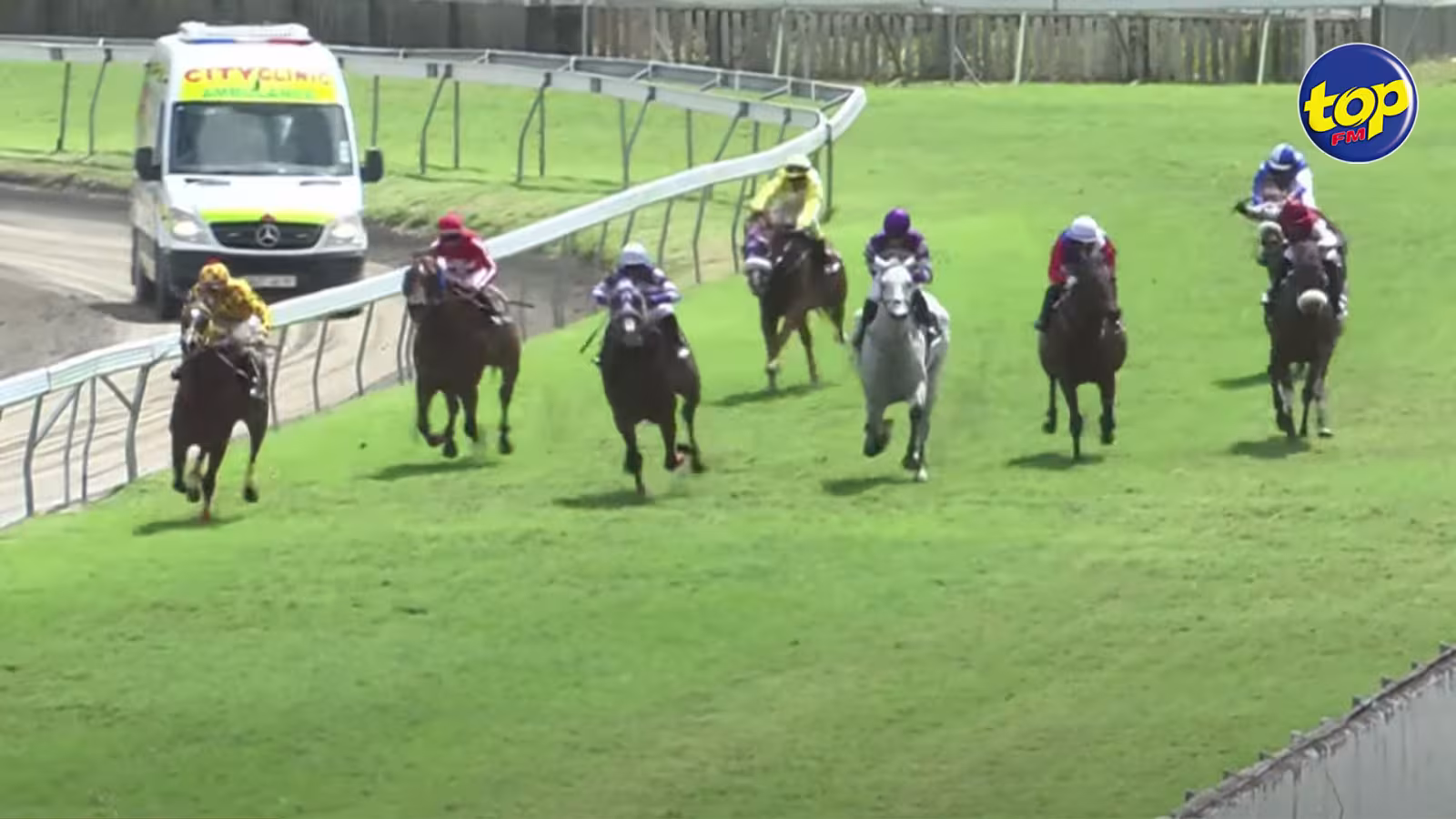 Hippisme : une enquête ouverte sur la monte du jockey Chisty, sur le cheval Global Spectrum, lors de la 26eme journée