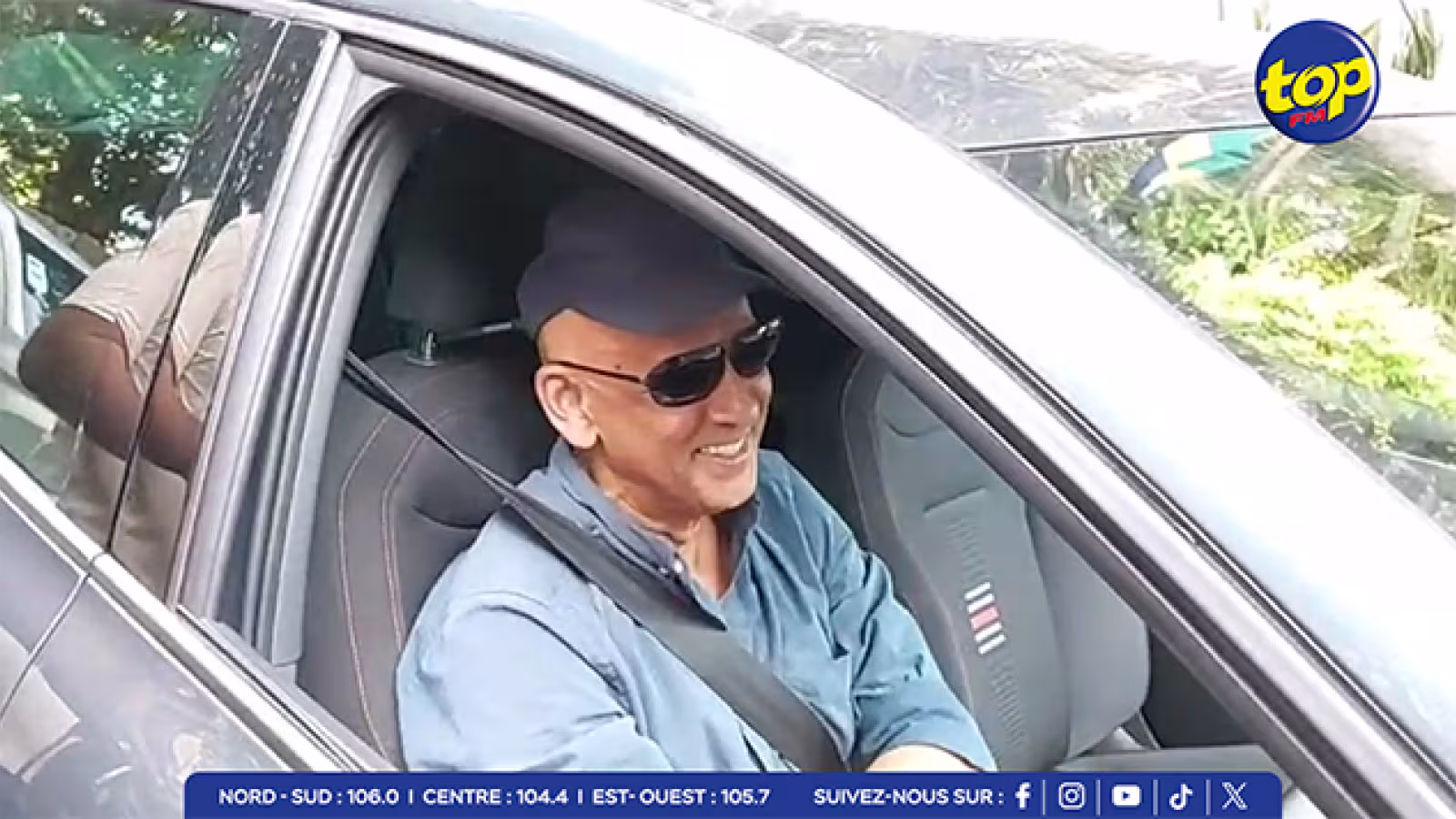 17h30 arrivée de Me Raouf Gulbull à Angus Road
