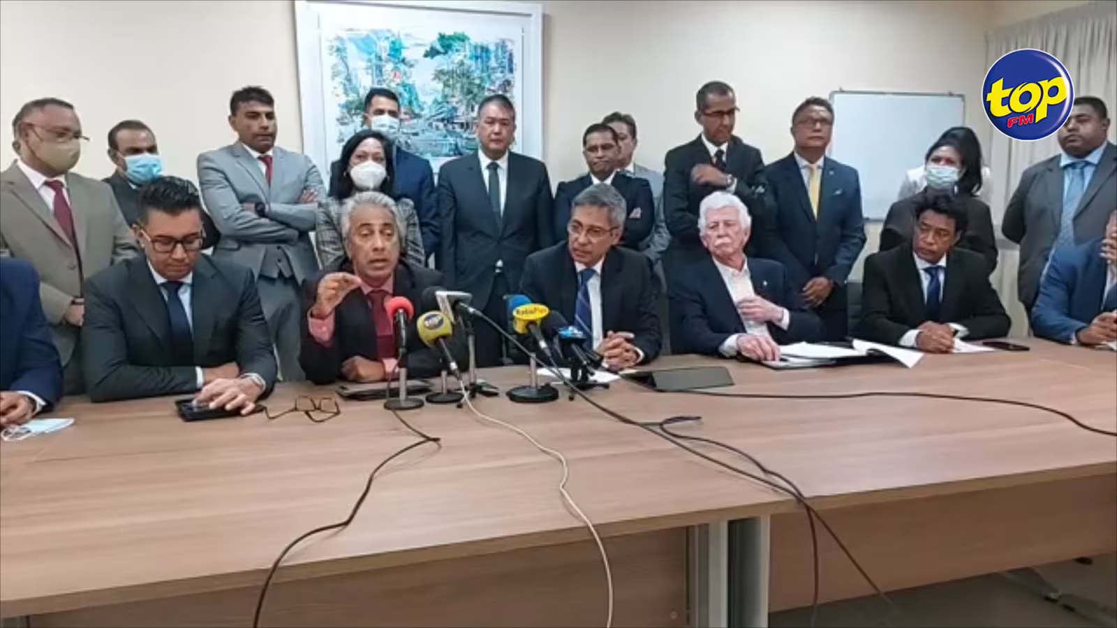 Allégation de Sherry Singh contre Pravind Jugnauth : Arvin Boolell déclare qu’il y a des documents accablants concernant le non-respect des engagements des autorités mauriciennes