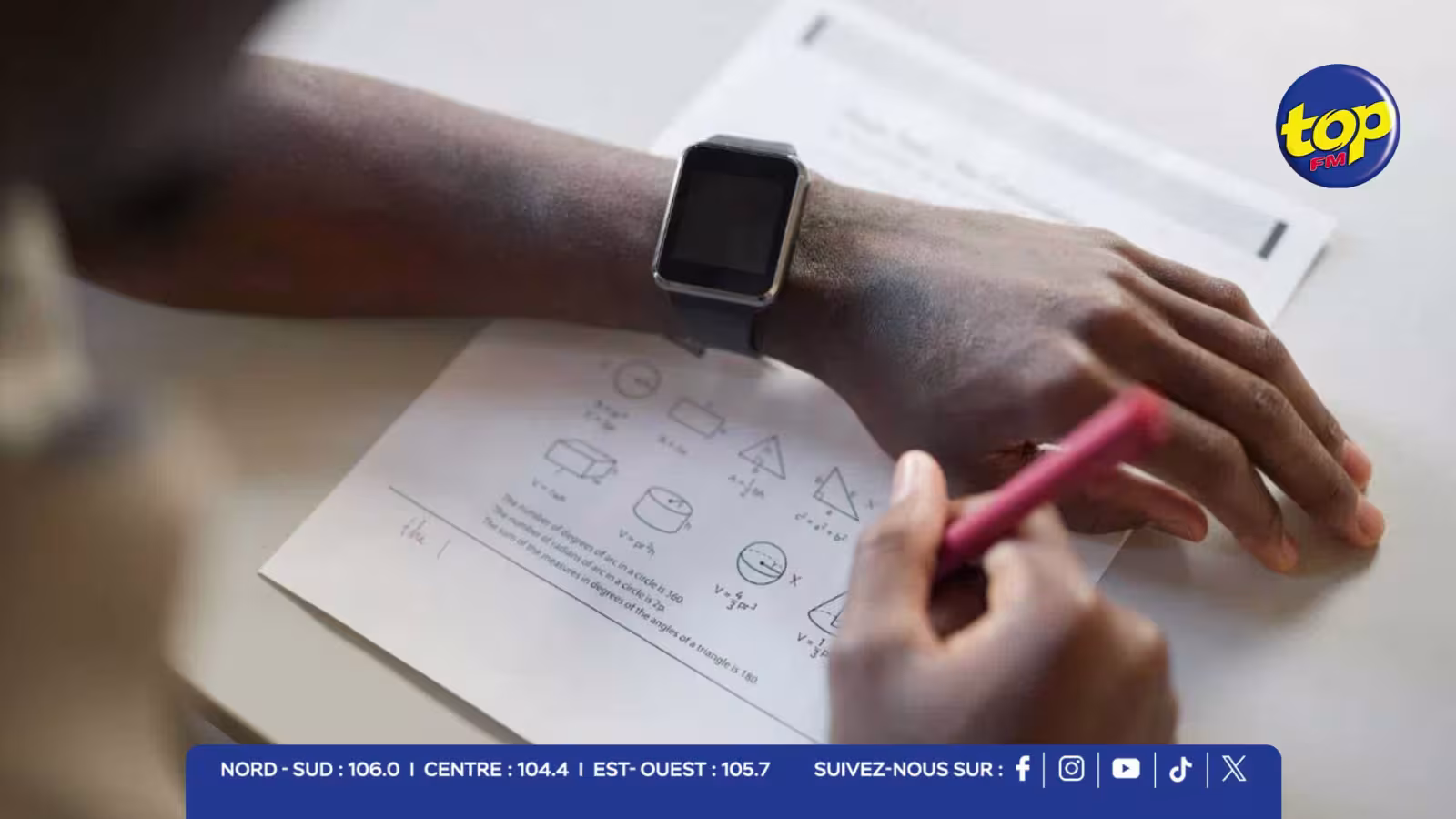 Examens du GCE A Level : le MES clarifie l'interdiction stricte des montres en salle d'examen 