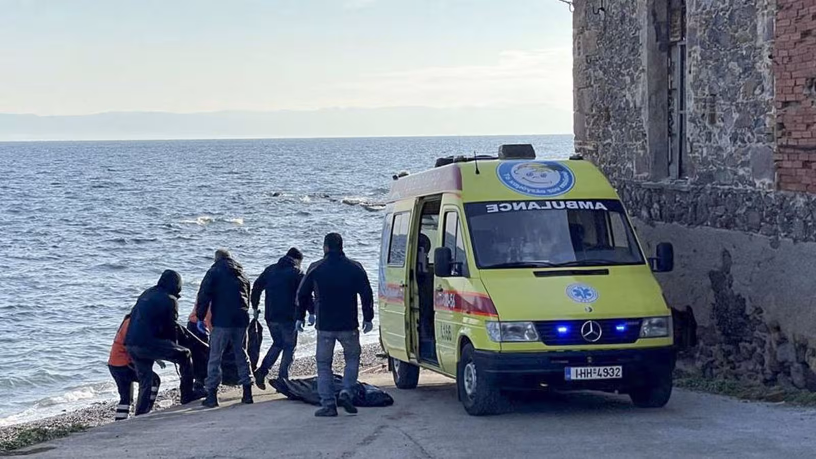 Grèce : quatre morts dans le naufrage d'un bateau de migrants