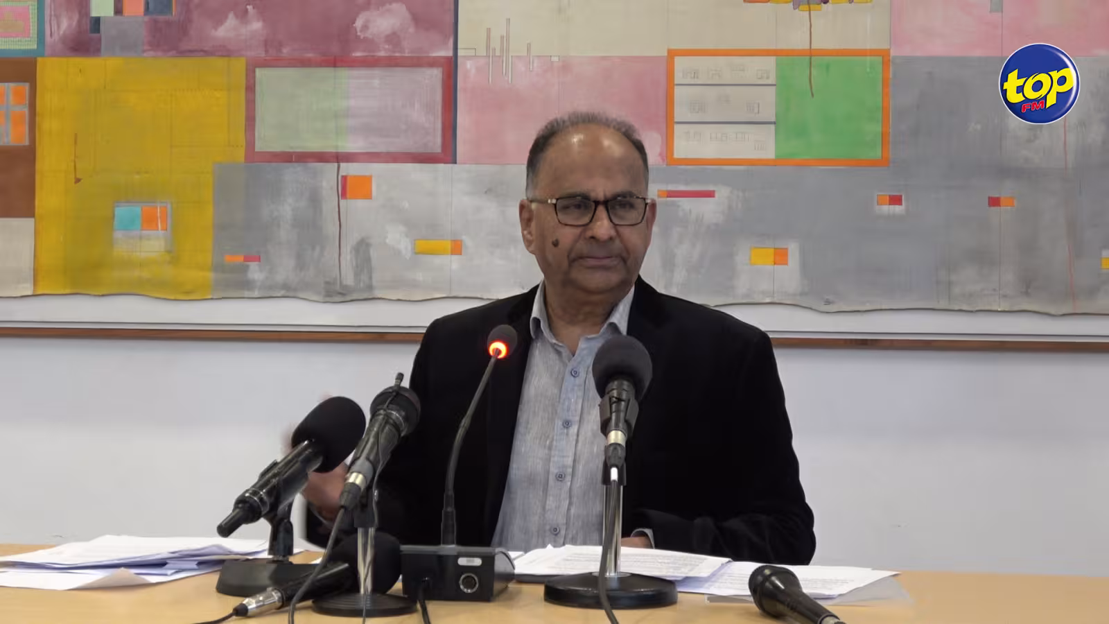 Aparté entre le Premier ministre et le leader du PTr : « Pravind Jugnauth n’a pas besoin d’une nouvelle alliance », affirme Alan Ganoo