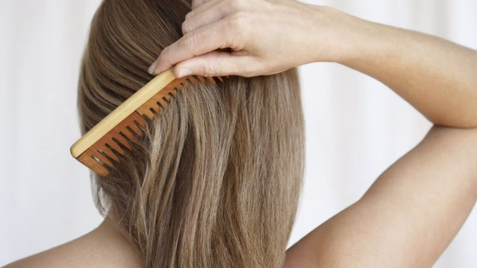 L’eau froide pour rendre les cheveux plus brillants