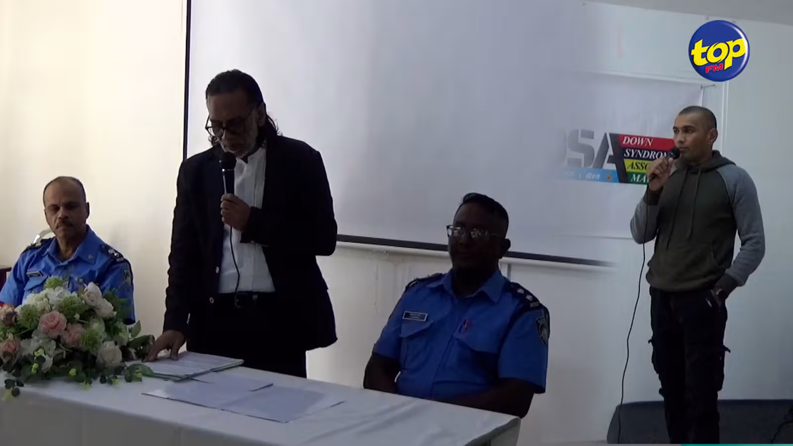 Journée mondiale de l’aide humanitaire : La police se met au service des trisomiques