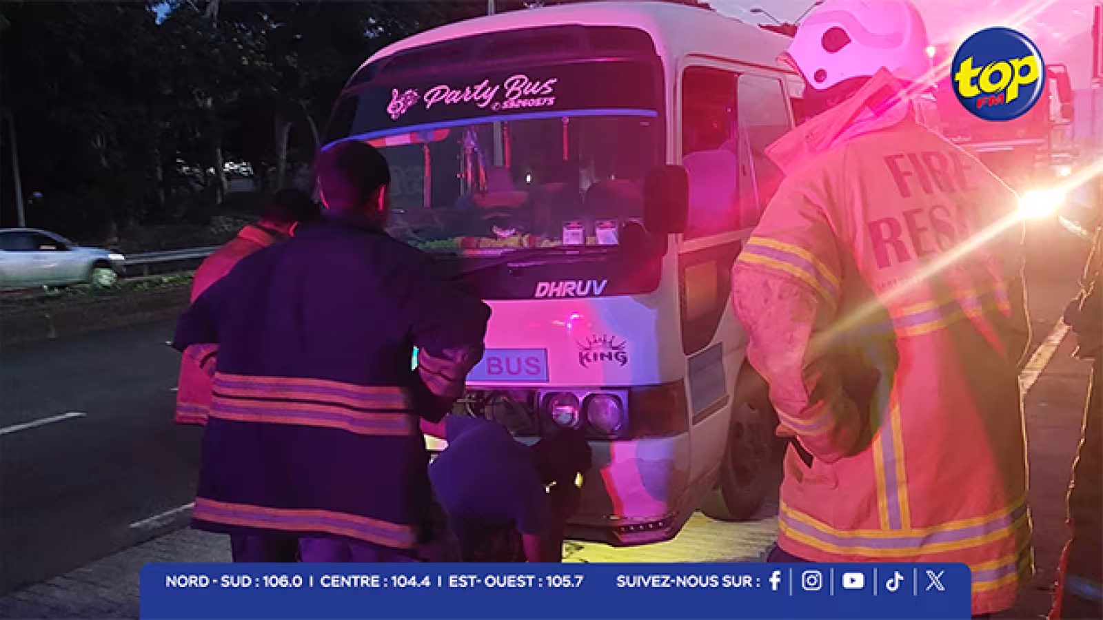 Accident sur l’autoroute M2 en direction du nord : Deux autobus impliqués dans une collision cet après-midi…. L’un des deux véhicules a subi d’importants dégâts