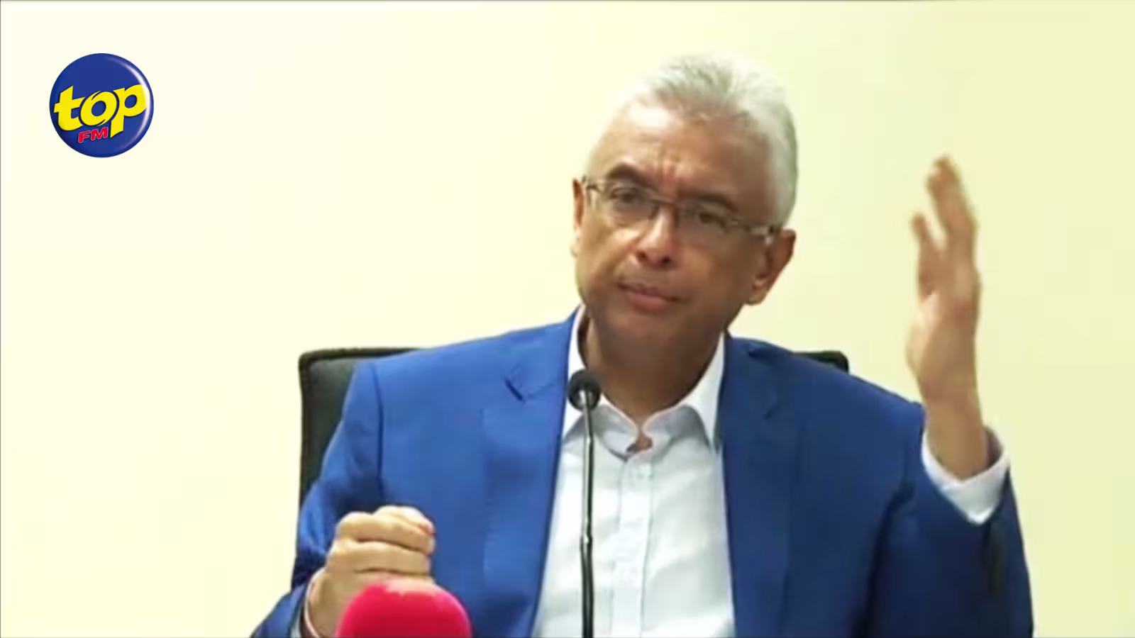 Boycott de Top FM et l’Express : « mo prefer zot pa vini, mo dire ou franc’, soutient Pravind Jugnauth