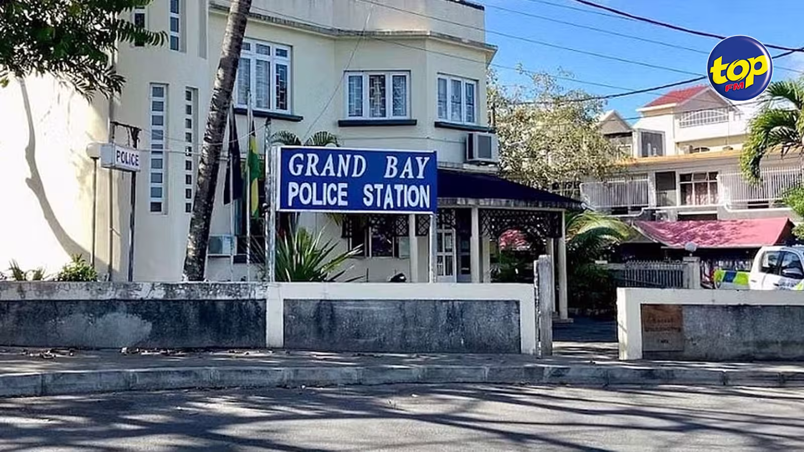 Portée marquante depuis samedi : le corps sans vie d’une femme de 32 ans retrouvée sur un terrain en friche à Grand-Baie