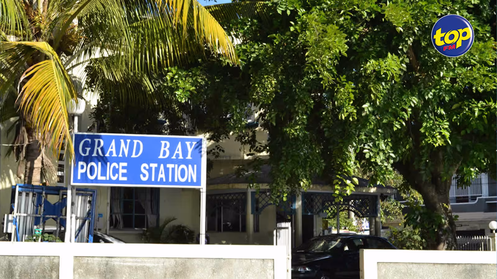 Les personnes qui ont prévenu sur des  traces d’huile sur les plages du nord interpellées par la CID de Grand Bay depuis samedi