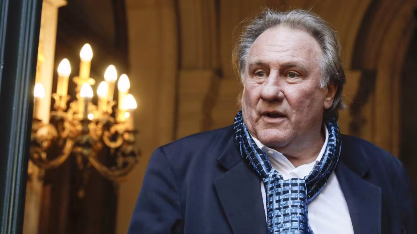 Gérard Depardieu lâche Vladimir Poutine, le Kremlin tente de lui expliquer ‘la situation’