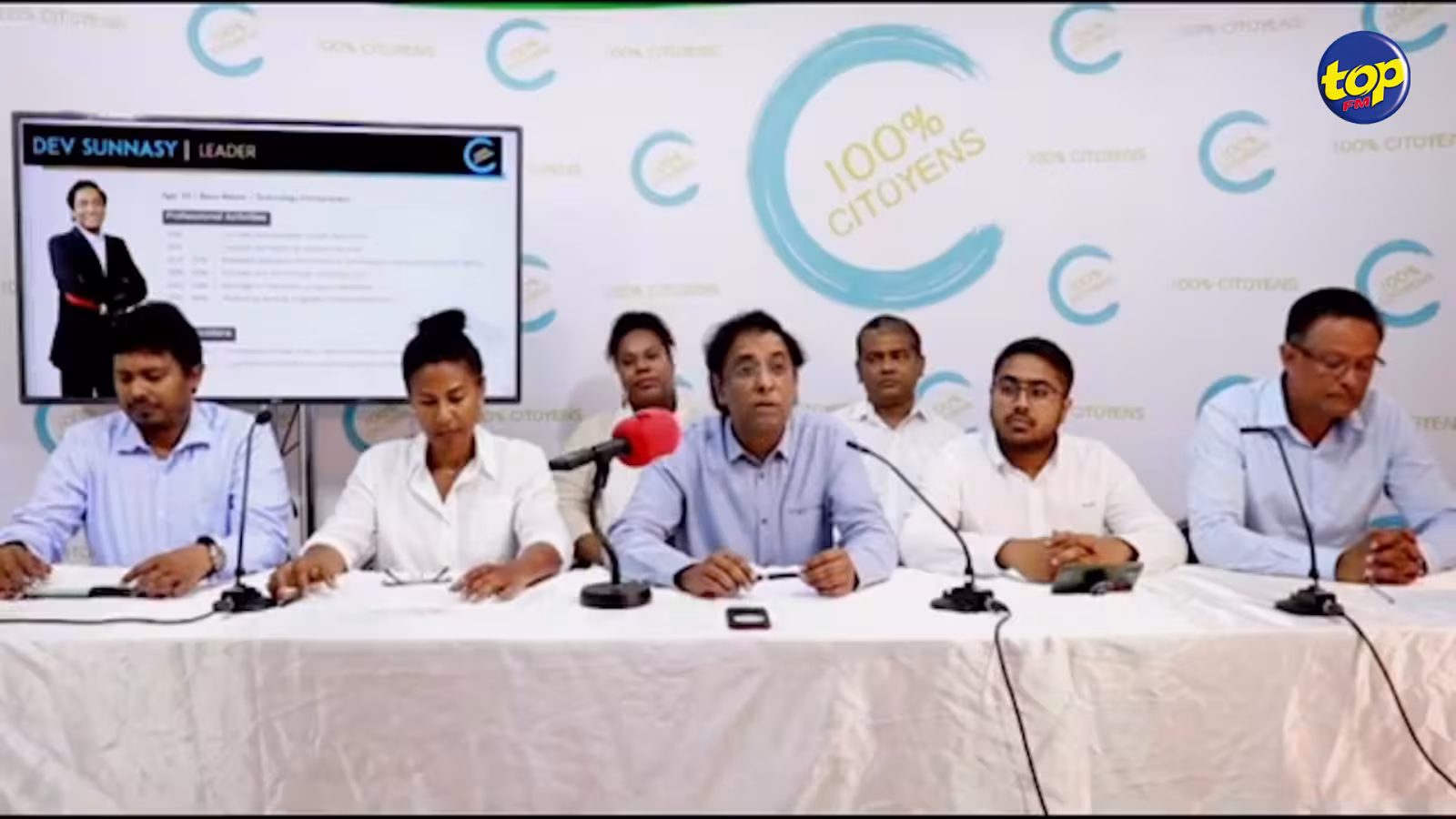 Journée internationale de la langue maternelle : ‘il faut que le kreol morisien soit utilisé comme médium d’enseignement à l’école’, plaide le linguiste Dev Virahsawmy
