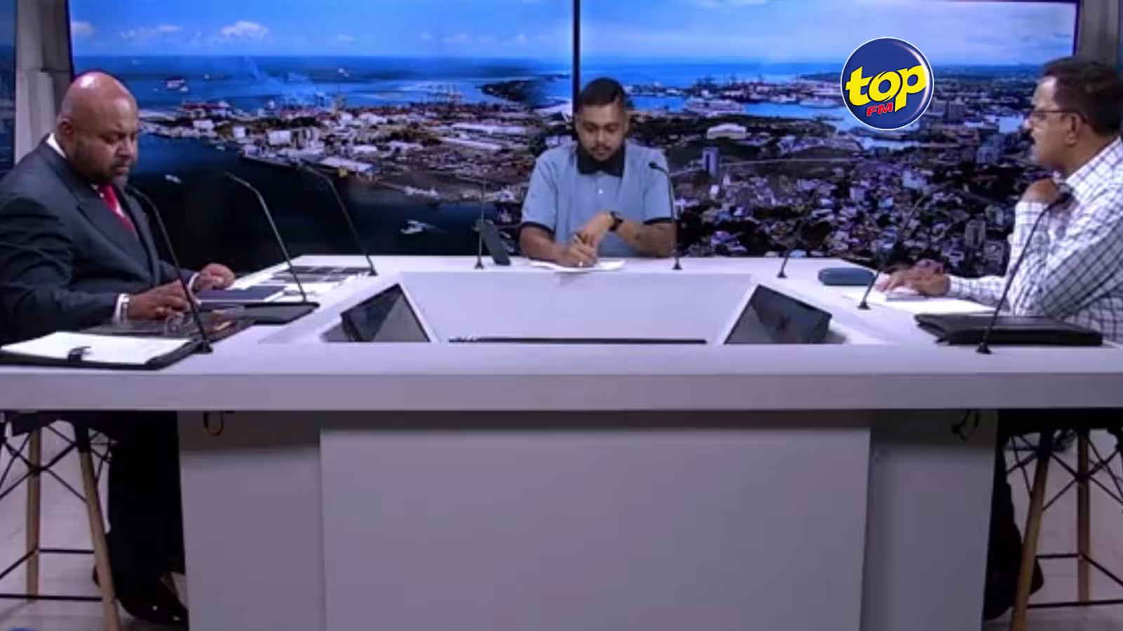 Franklin affirme n’avoir pas été condamné à la Réunion à sa connaissance : ‘s’il y a un jugement, que les autorités mauriciennes fassent le nécessaire pour avoir une copie authentifiée’, avance Dev Jokhoo