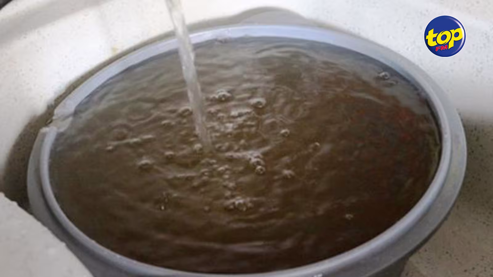 Au Morne : “Problème d’approvisionnement en eau potable dans le village… bientôt on va demander une analyse de l’eau du réservoir”, s’insurge le président de Monaz, Franky Ragoo