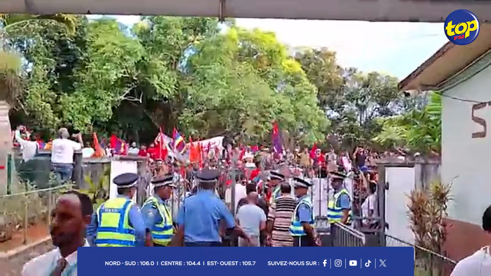 Élections 2024 : Les Mauriciens délaissent leurs activités dominicales pour accomplir leur devoir civique