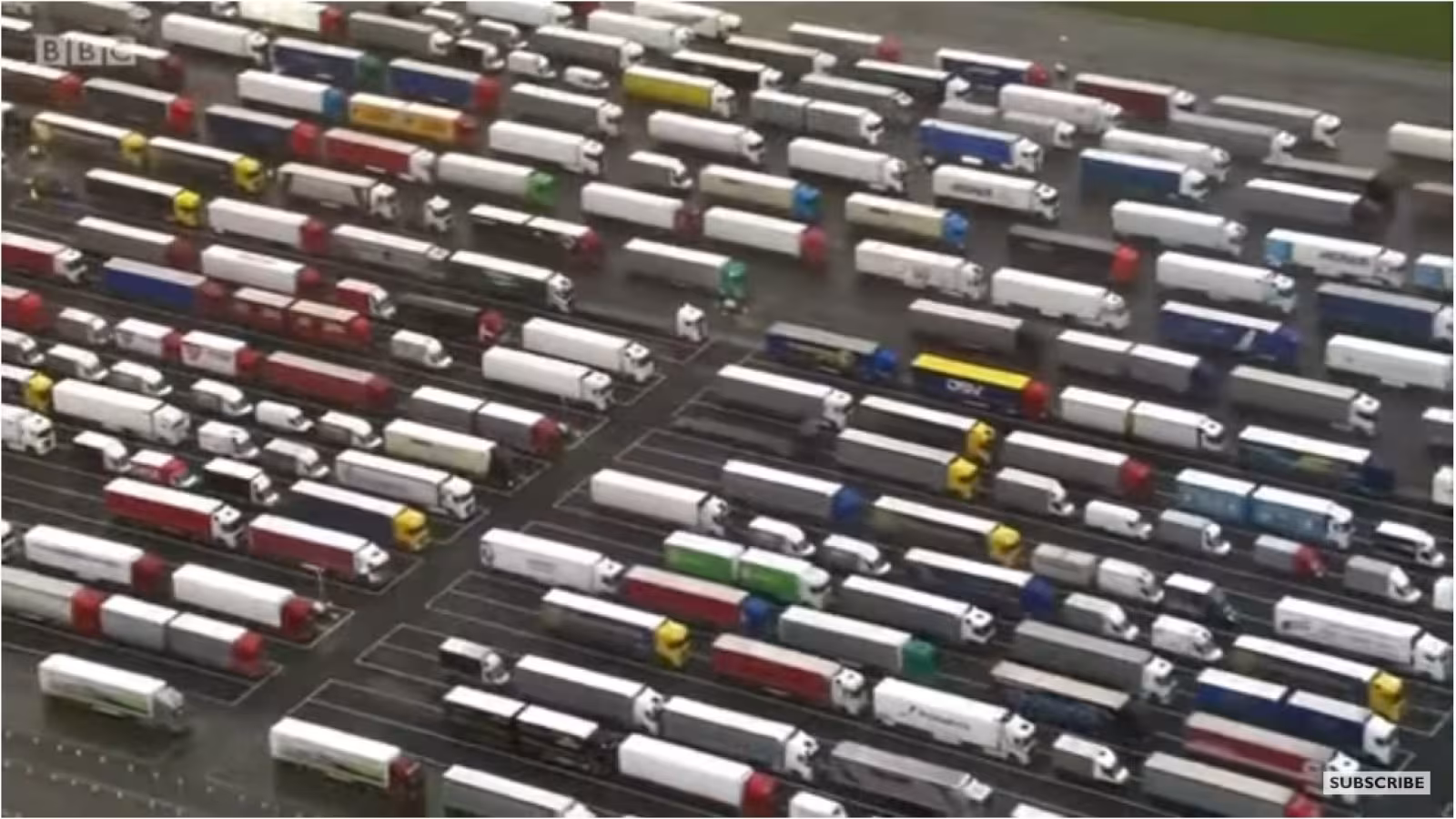 Paris rouvre sa frontière avec le Royaume-Uni : passagers et chauffeurs testés par l’armée