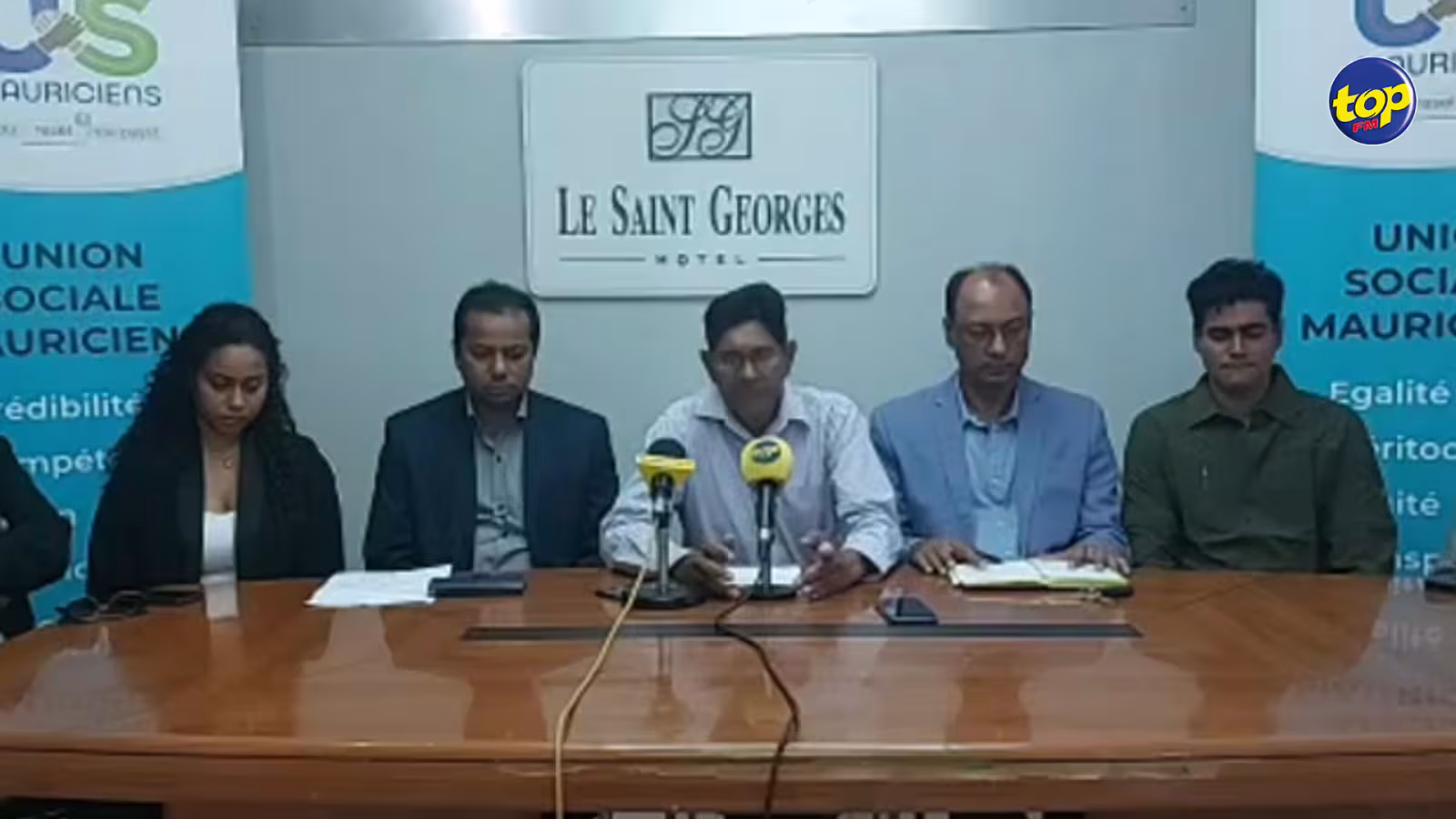 Il a mis fin à sa grève de la faim hier et a lancé son parti ce samedi : « Ma démarche était patriotique et sincère afin de sensibiliser les autorités et la population », affirme Dana Chengan