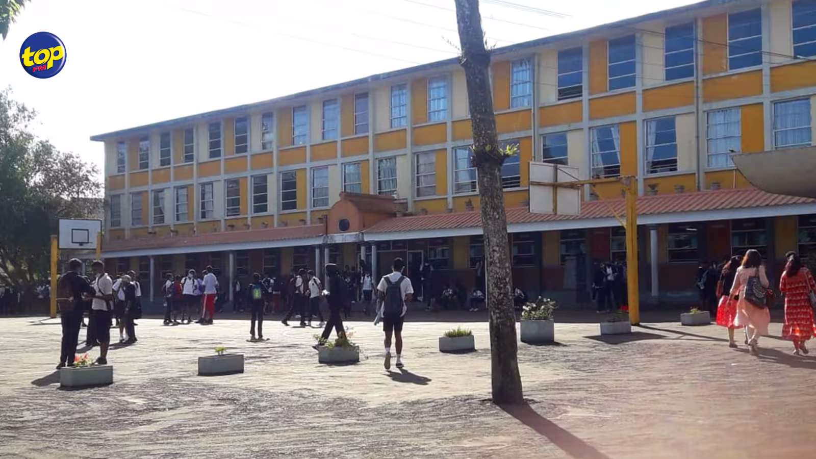 Mauritius College: “Personne n’est au-dessus de la loi…on veille à ce que le bien-être des étudiants et enseignants soit respecté”, soutient le secrétaire de l’UPSEE