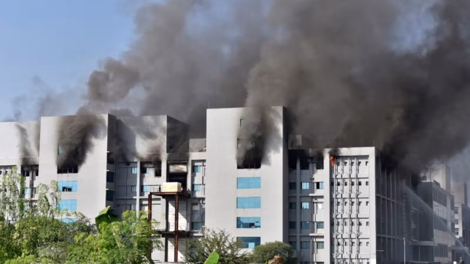 Incendie au Serum Institute, le producteur indien du vaccin AstraZeneca