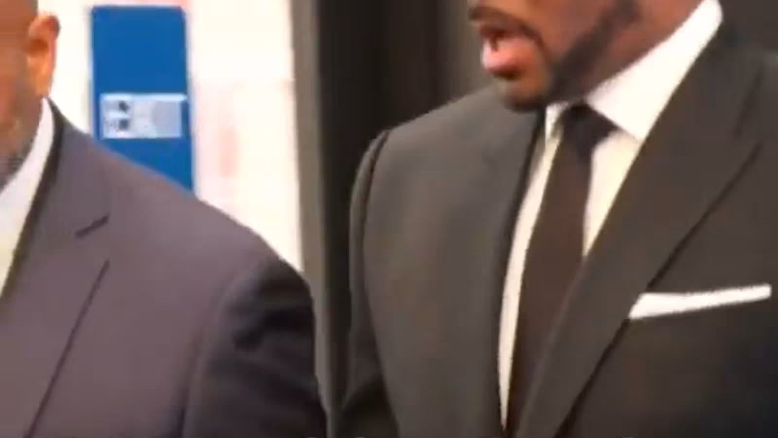 États-Unis : Le chanteur R. Kelly (I believe I can fly) condamné à trente ans de prison pour des crimes sexuels