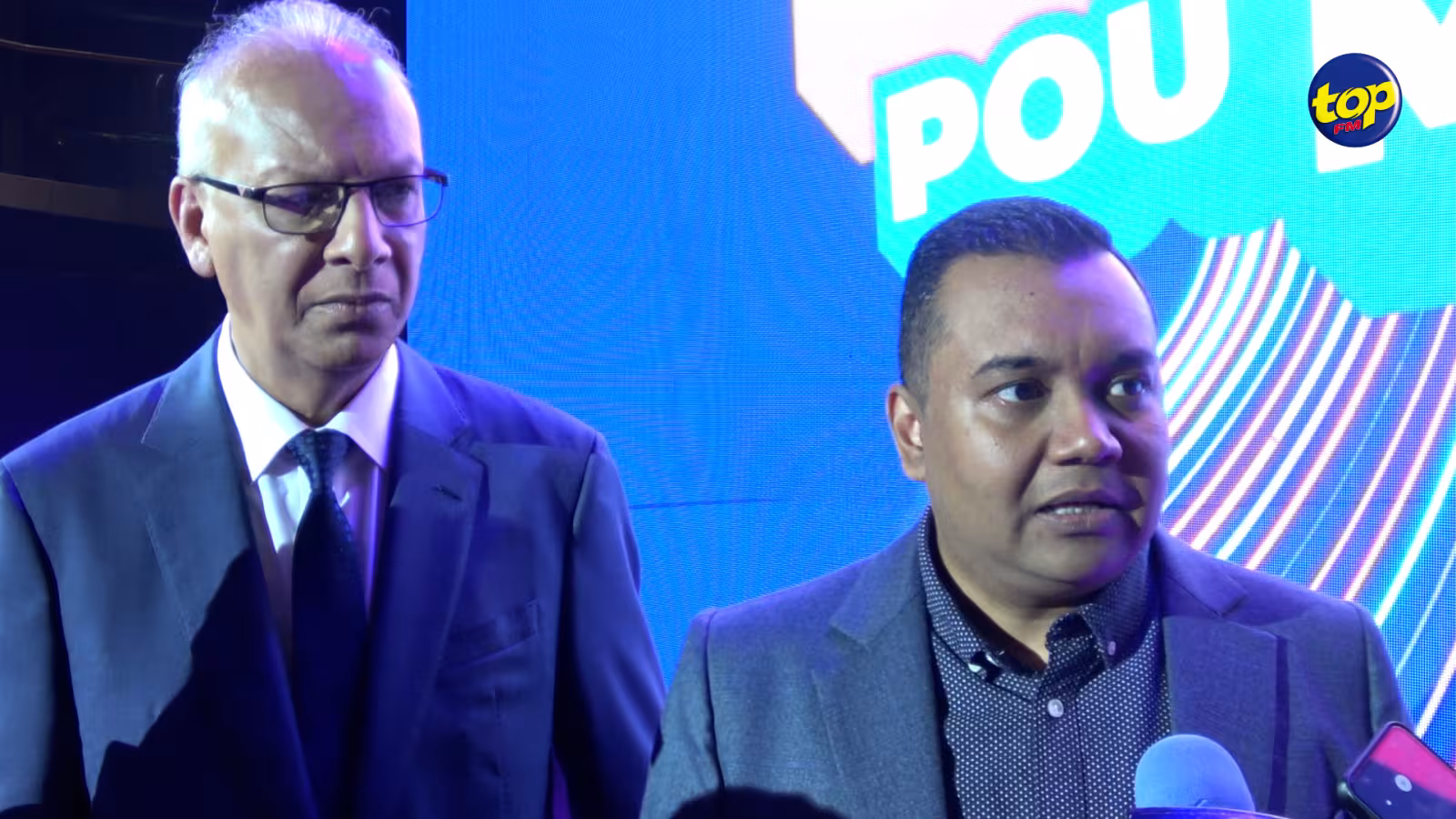 5 personnes arrêtées après des  allégations de corruption dans une affaire liée à l’approvisionnement en équipements chez Mauritius Telecom : « nous finit prend tout ban mesure qui bisin lors good gouvernance et faire enn série de changement » lance le CEO du MT, Kapil Reesaul