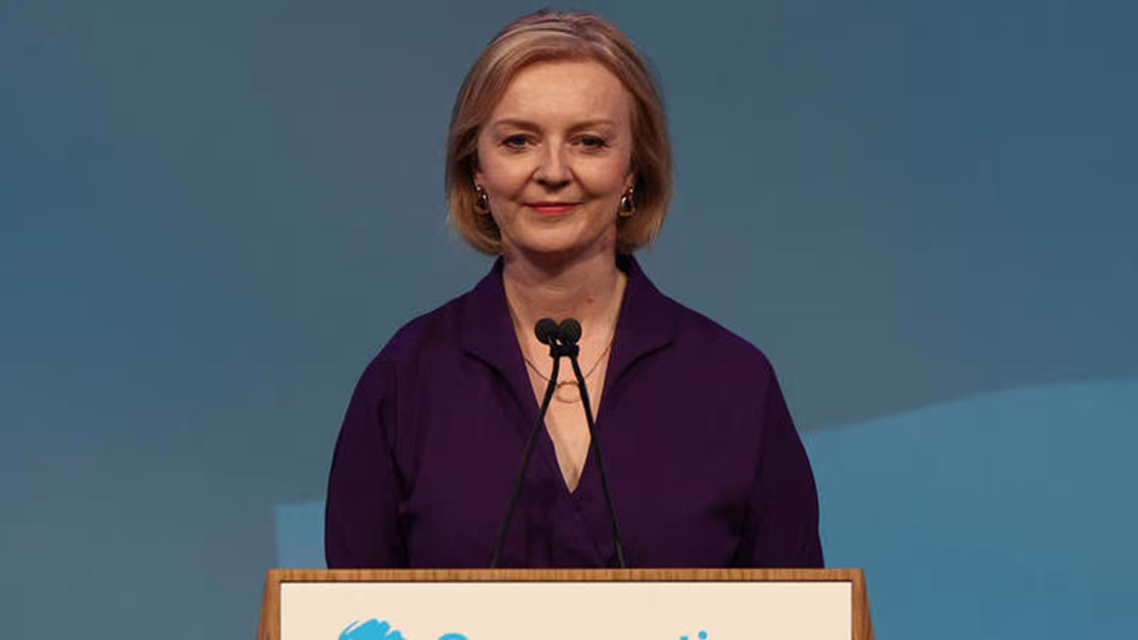 Au Royaume-Uni. Liz Truss succède à Boris Johnson…Elle devient ainsi la troisième femme au poste de Première ministre après Margaret Thatcher et Theresa May
