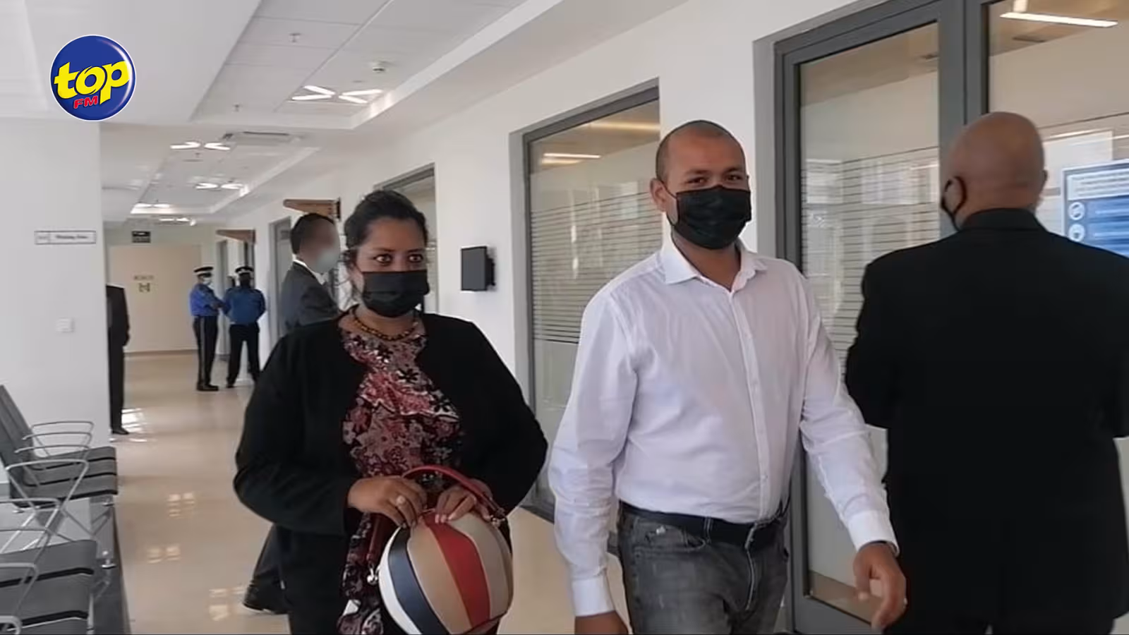 Pétition électorale d’Adrien Duval : « À un moment, Steven Obeegadoo a obtenu 149 votes mais le chiffre 174 a été inscrit sur le tableau », affirme Nathalie Gopee, agent principal d’un candidat indépendant
