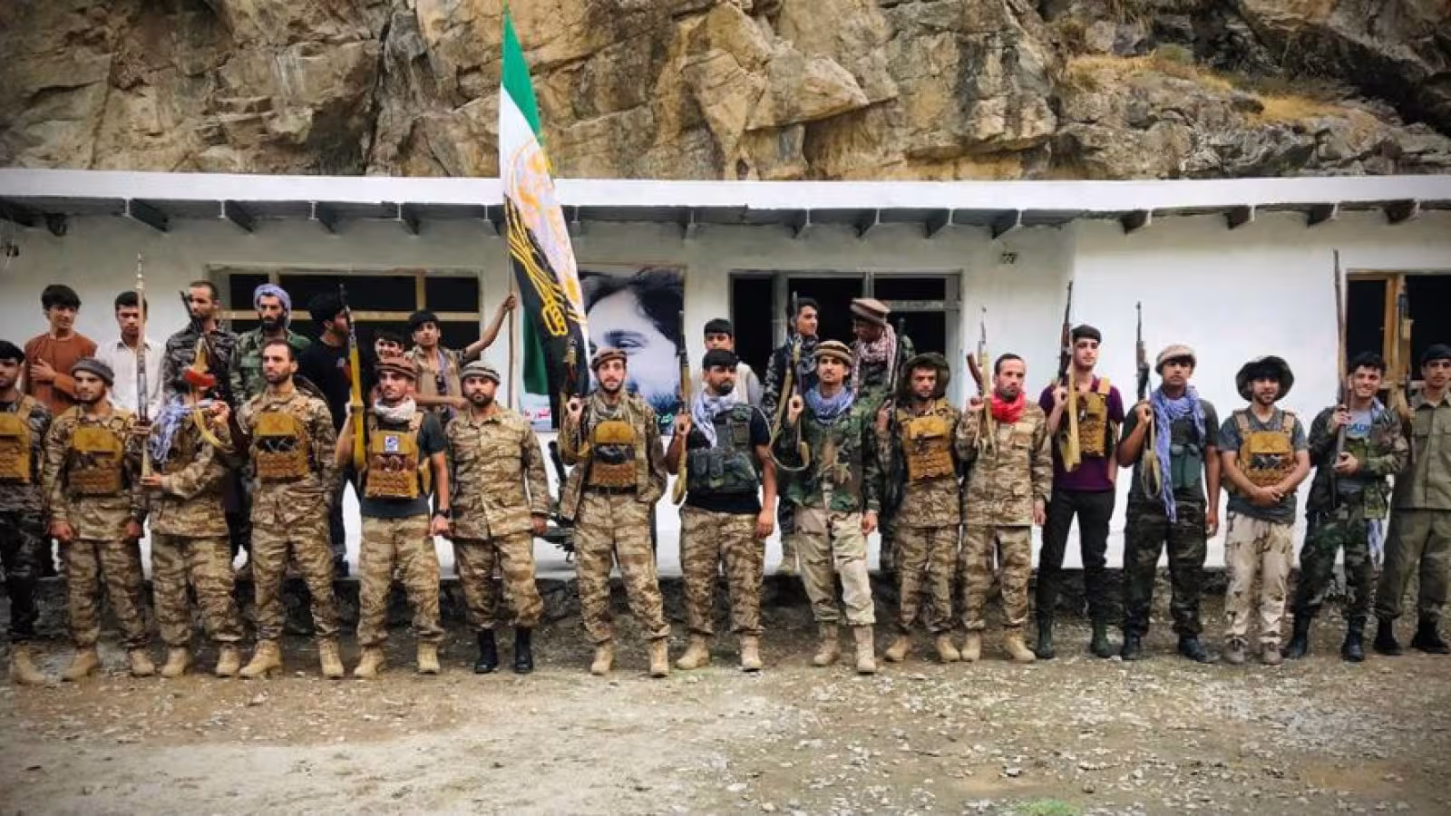 Au moins sept talibans tués dans les combats du Panjshir