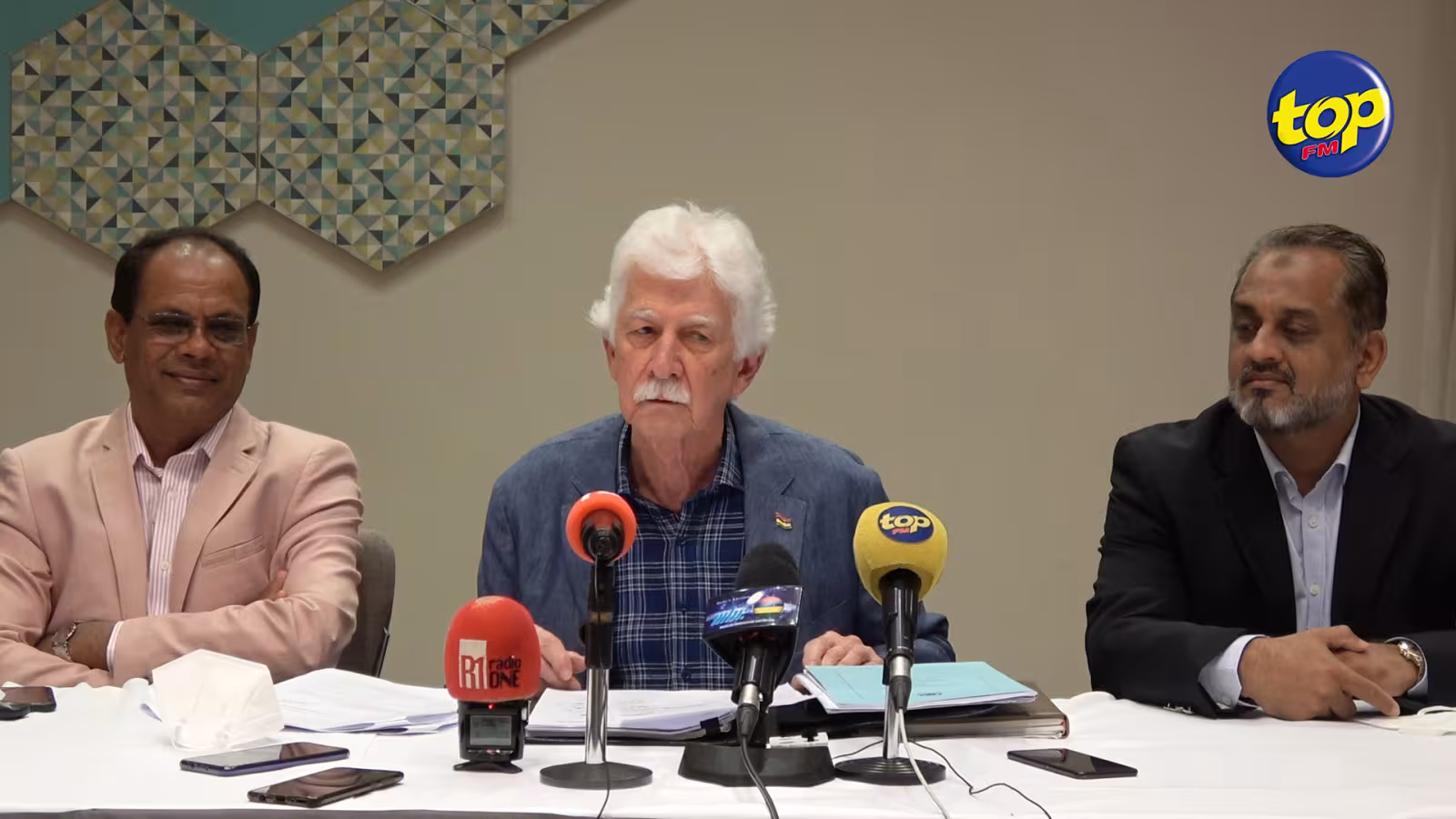 Affaire Kistnen: « Je demande au DPP de considérer à rendre public le rapport de l’enquête judiciaire », propose Paul Bérenger