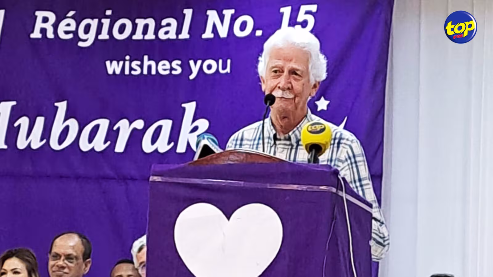 À Phoenix hier : « Si Irfan Rahman prend sa retraite avant les prochaines législatives, ce sera dangereux pour Maurice… Nous avons besoin de lui, de ses principes et de sa droiture », prévient Paul Bérenger