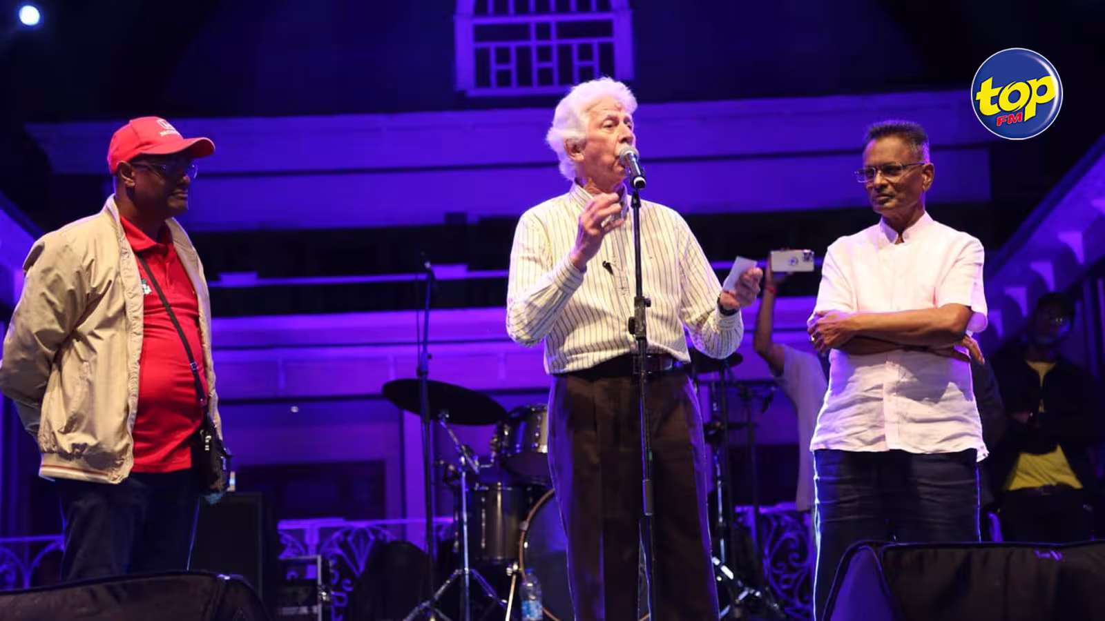 Musique : « lavil Rose Hill pe relans lamisik »
