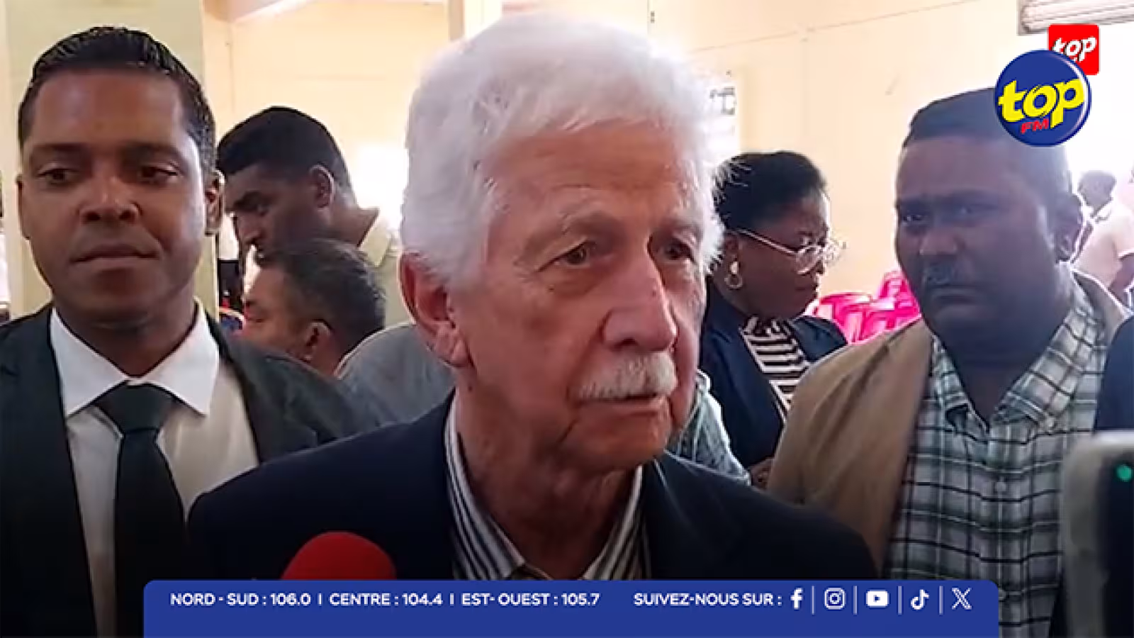 Kishore Beegoo démissionne d’Air Mauritius : Paul Bérenger préfère l’ironie au commentaire