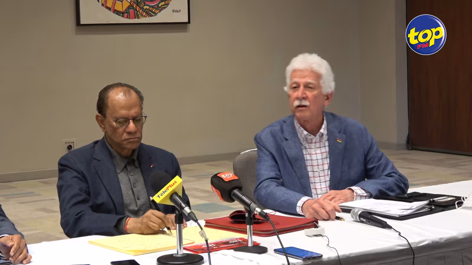 D’une voix unanime, l’opposition réclame le rappel du Parlement