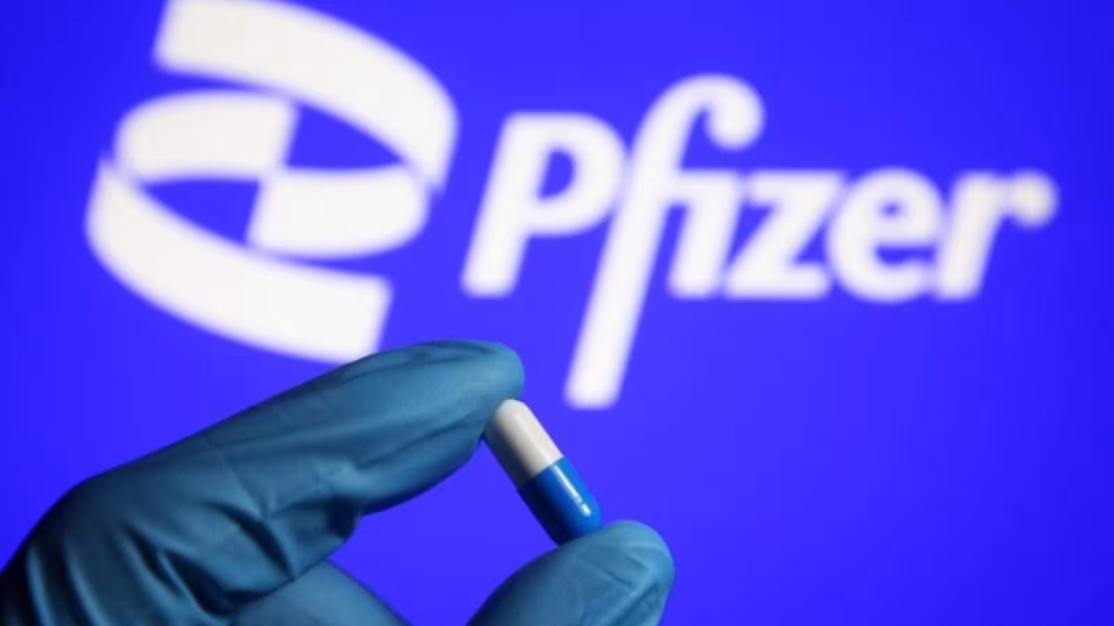 Pfizer affirme que sa pilule antivirale réduit de 89 % le risque de Covid-19 sévère