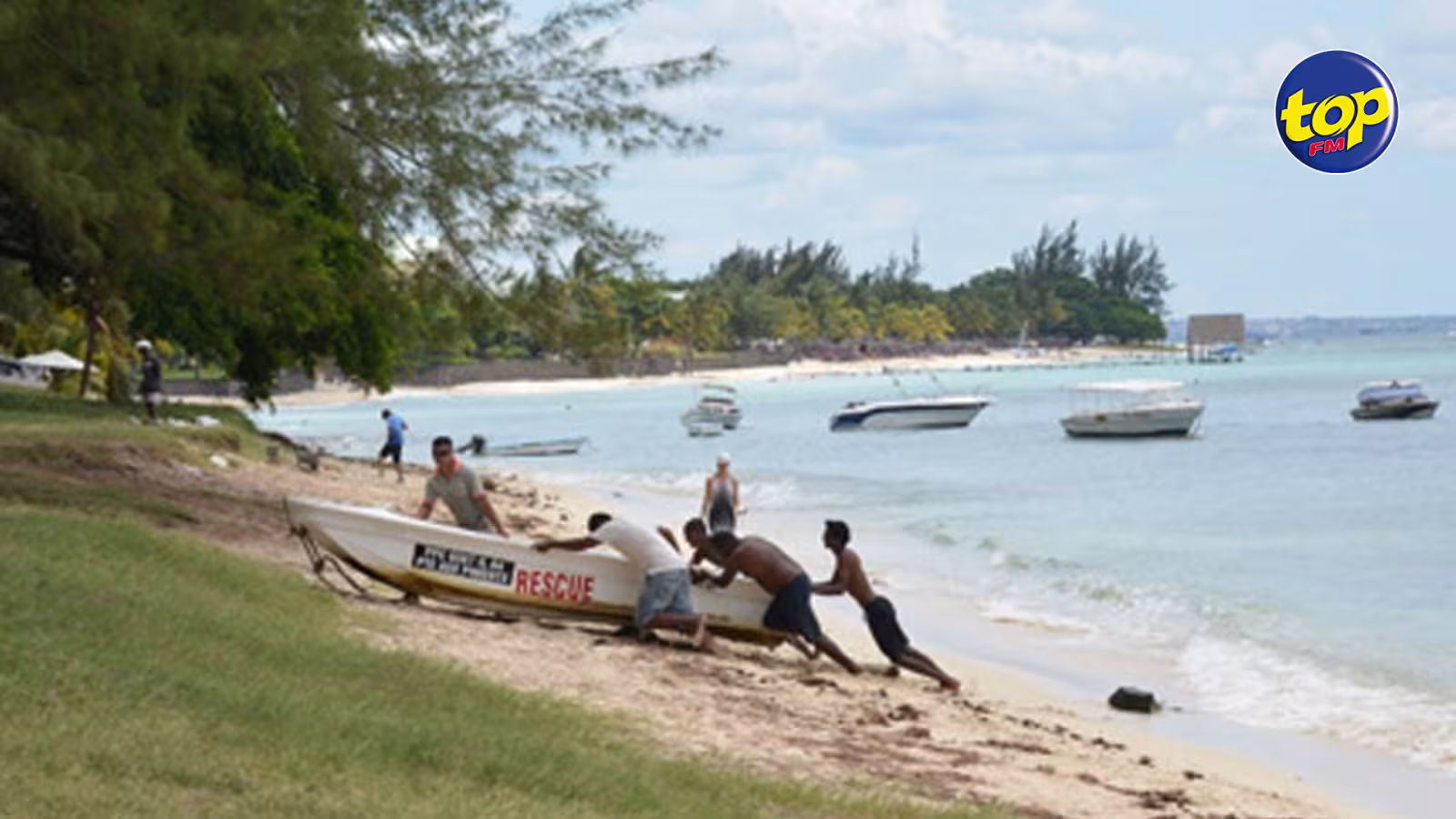 En raison du mauvais temps : Les pêcheurs appelés à sortir leur pirogue en mer