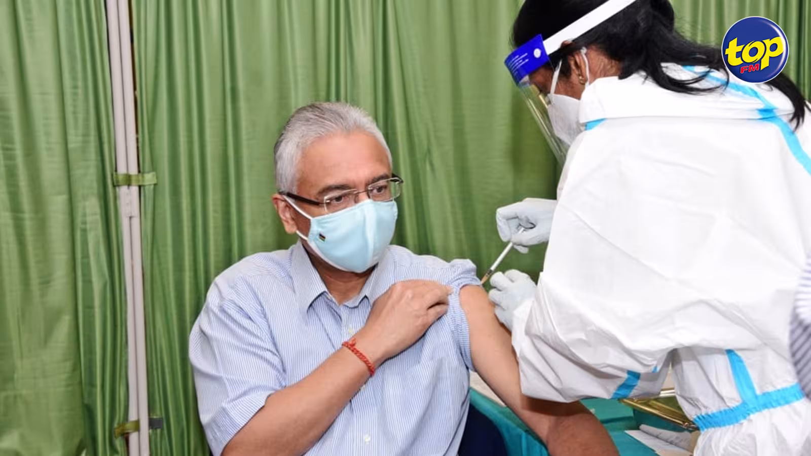 Covid-19 : Pravind Jugnauth demande à la population de se faire vacciner