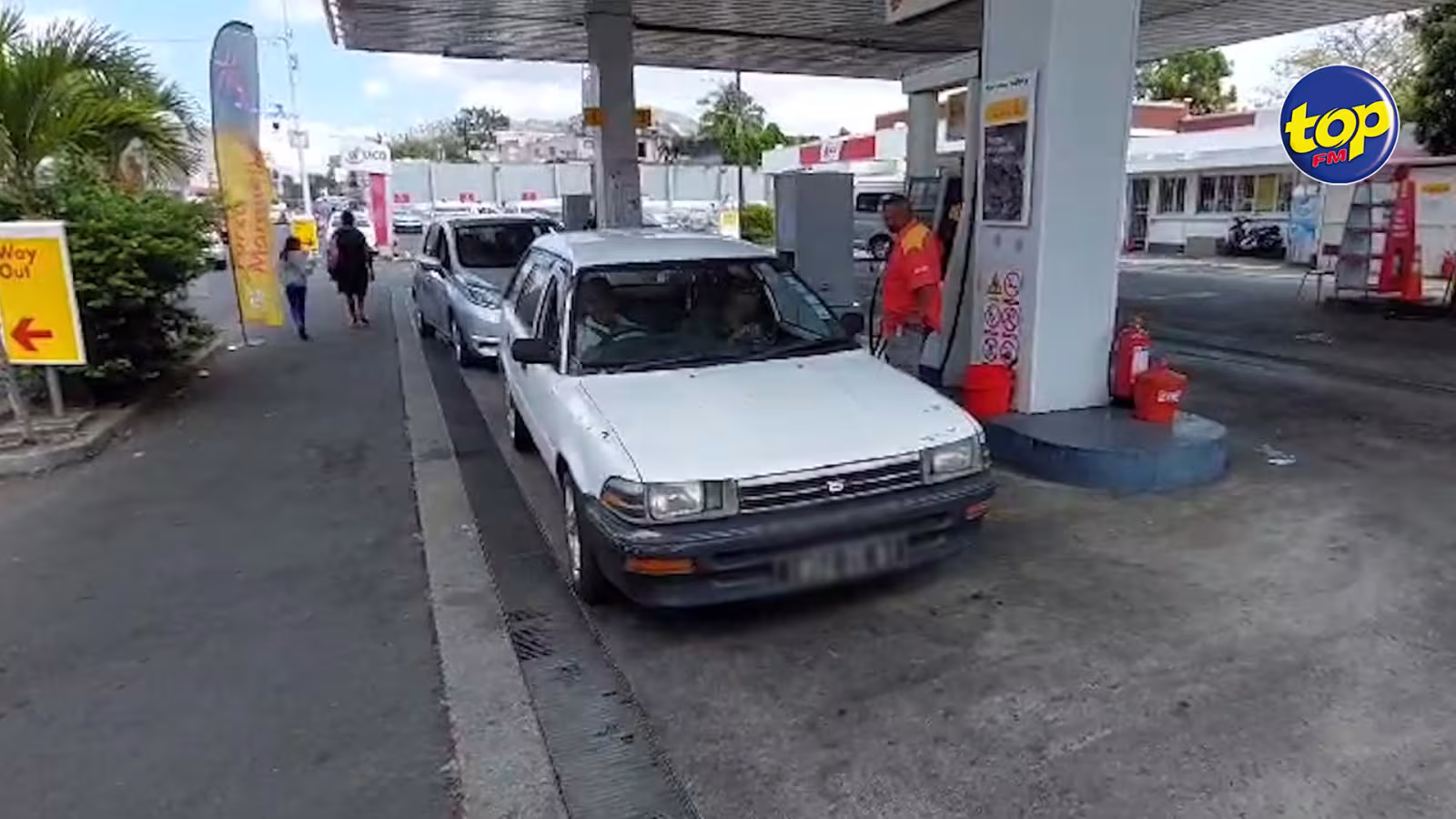 Prix inchangés de l’essence et du diesel : « On s’attendait à une baisse des prix », disent les consommateurs