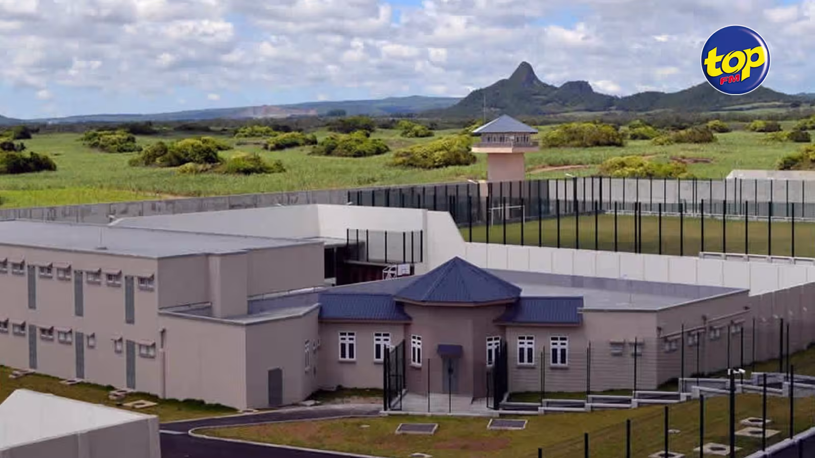 À la prison de Melrose : Un gardien agressé par un détenu