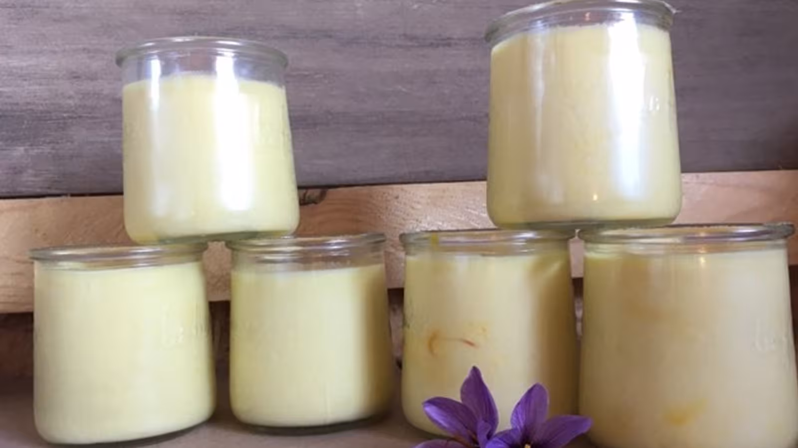 Recette : Yaourt parfumé au safran