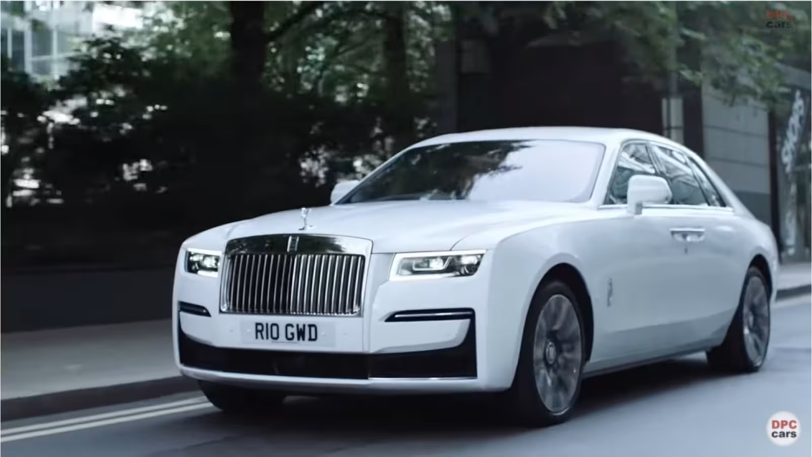 Rolls-Royce a réalisé en 2021 une vente record de ses 117 ans d’histoire