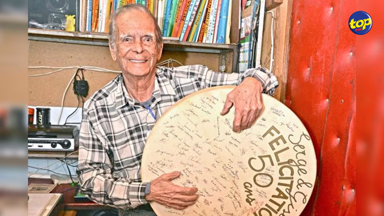Funérailles de Serge Lebrasse: Artistes, politiciens, amis, proches et fans lui ont rendu un dernier hommage