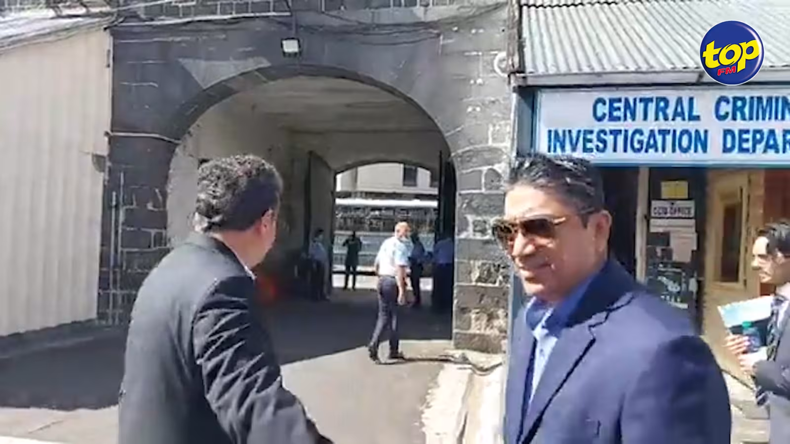 Affaire liée à la vente de câbles de cuivre de Mauritius Telecom : la charge provisoire de complot pour blanchiment d’argent maintenue contre Sherry Singh
