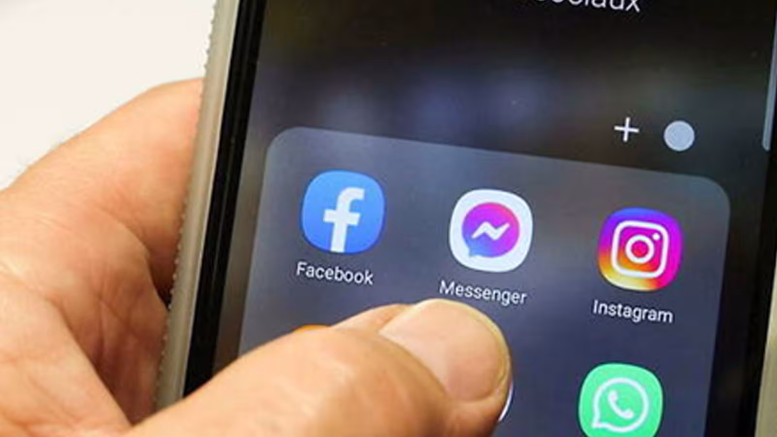 Le médecin-chef des États-Unis juge les réseaux sociaux dangereux pour les jeunes