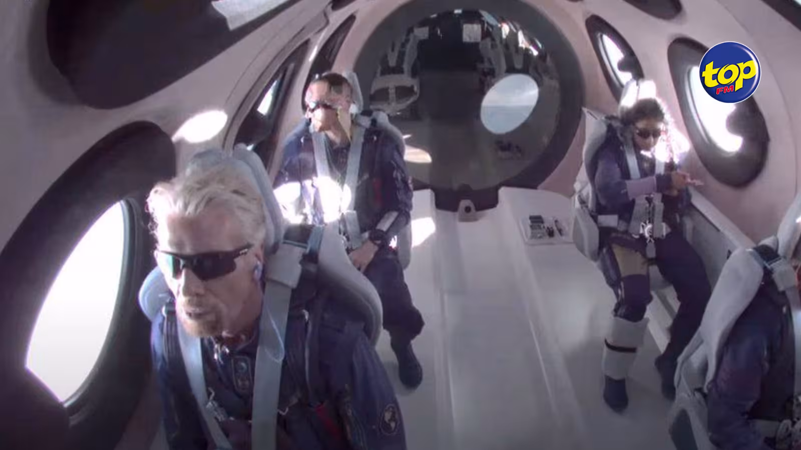 Le 11 juillet dernier, nous vous avons fait vivre en direct le premier vol dans l’espace de Sir Richard Branson, celui qui ouvrira l’opportunité du tourisme commercial dans l’espace.