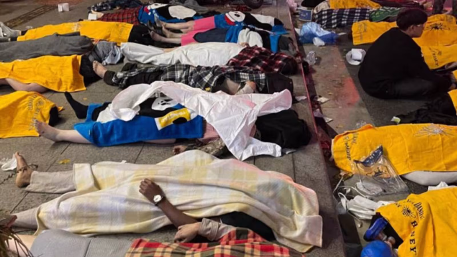 Une bousculade d’Halloween à Séoul tue au moins 146 personnes et en blesse 150 autres
