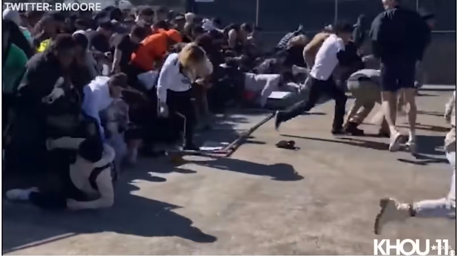 8 jeunes écrasés à mort lors d’un festival hip-hop à Houston
